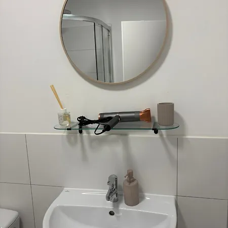 Neues Apartmenthaus Mit 4 Im Zentrum Lejlighed