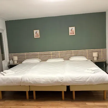 Neues Apartmenthaus Mit 4 Im Zentrum *