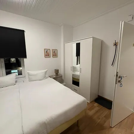 Neues Apartmenthaus Mit 4 Im Zentrum *