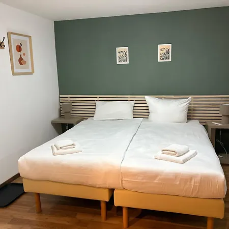 Neues Apartmenthaus Mit 4 Im Zentrum * Itzehoe