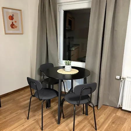 Lejlighed Neues Apartmenthaus Mit 4 Im Zentrum *